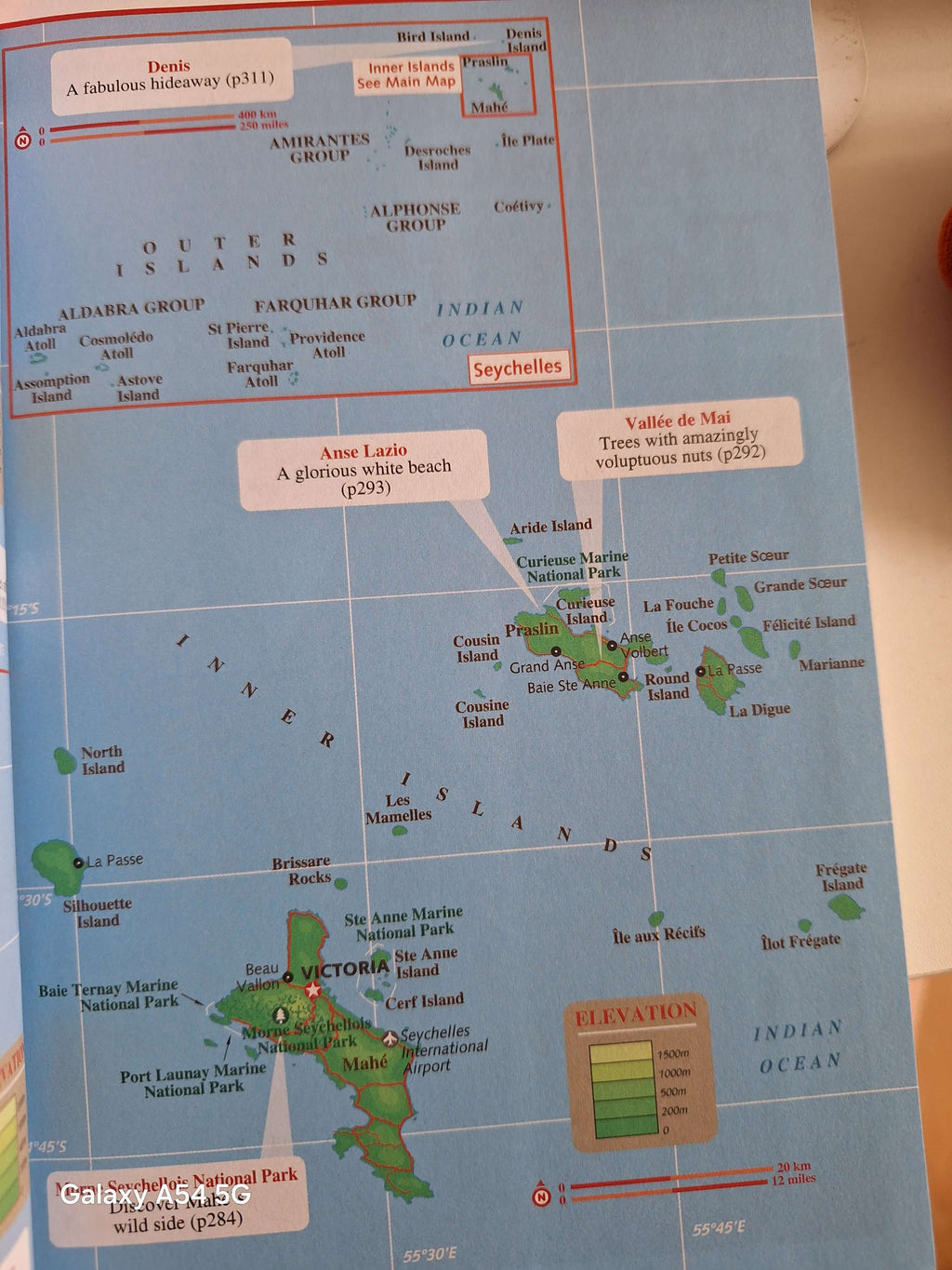 Map from a cheap guidebook for Mauritius and Seychelles showcasing key islands and features